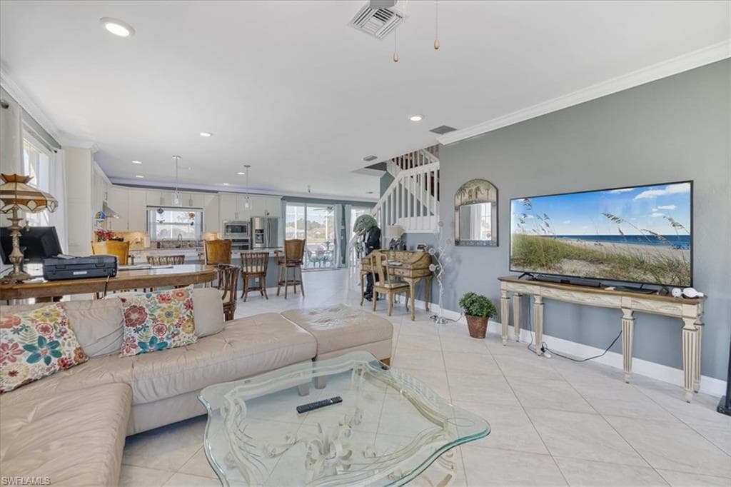 13870 Silver Lake CT-29
