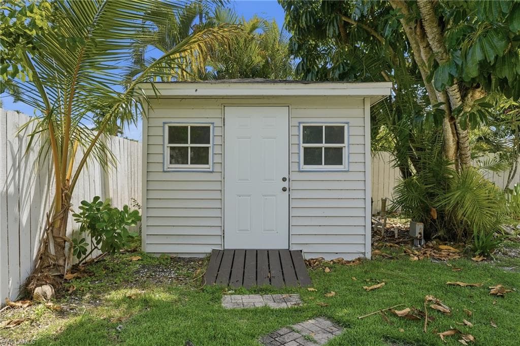 1358 Hopedale DR-45