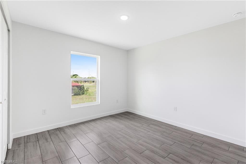 1242 Echard ST E-8