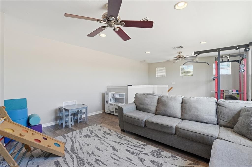 15081 Balmoral LOOP-34