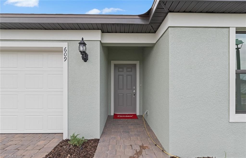 634 Lakeside Oasis AVE-2