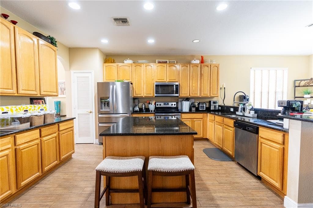8713 Pegasus DR-9