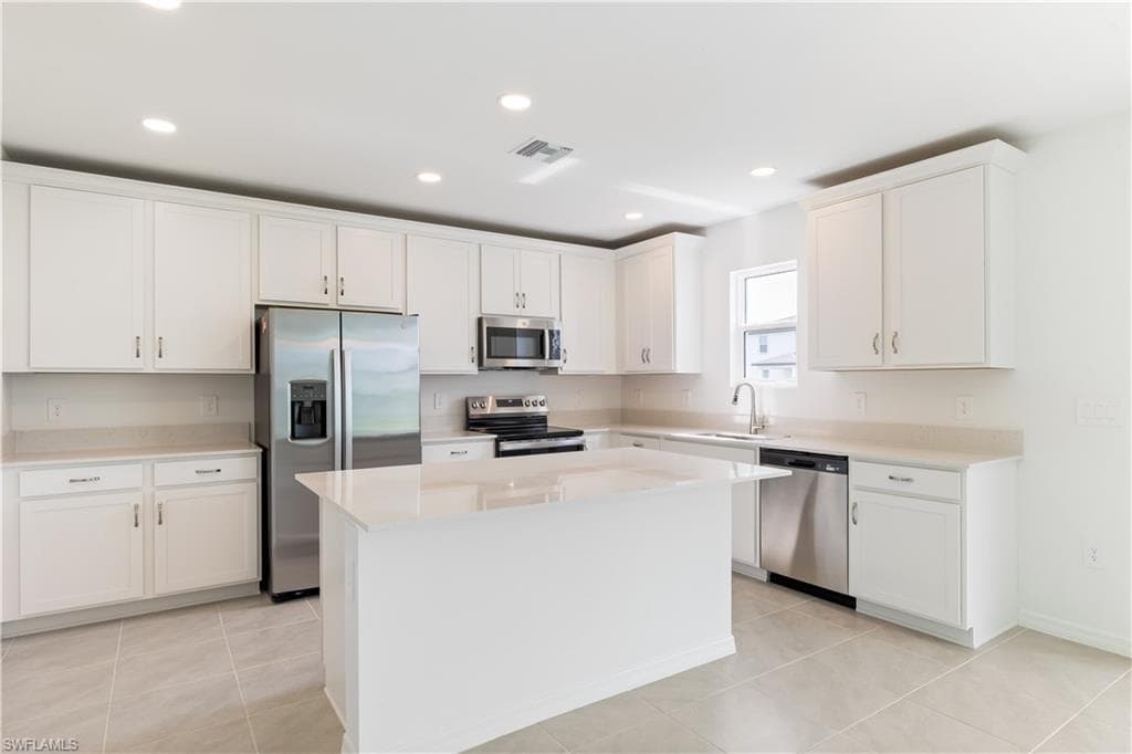 266 Lakeside Breeze WAY-7