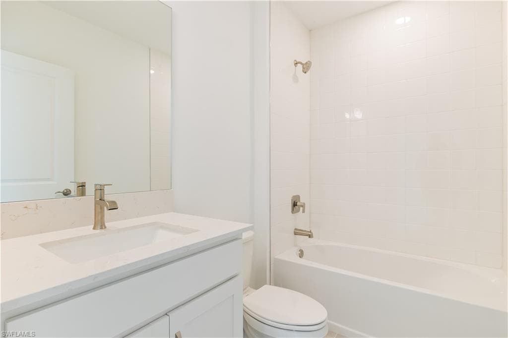 266 Lakeside Breeze WAY-14
