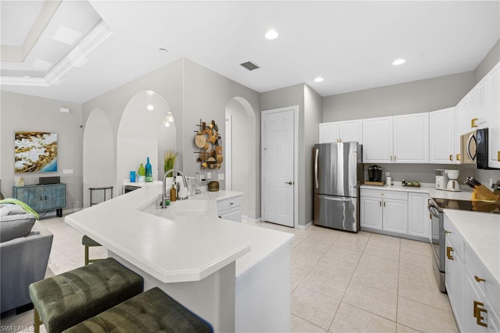 4208 Hampton LN-14