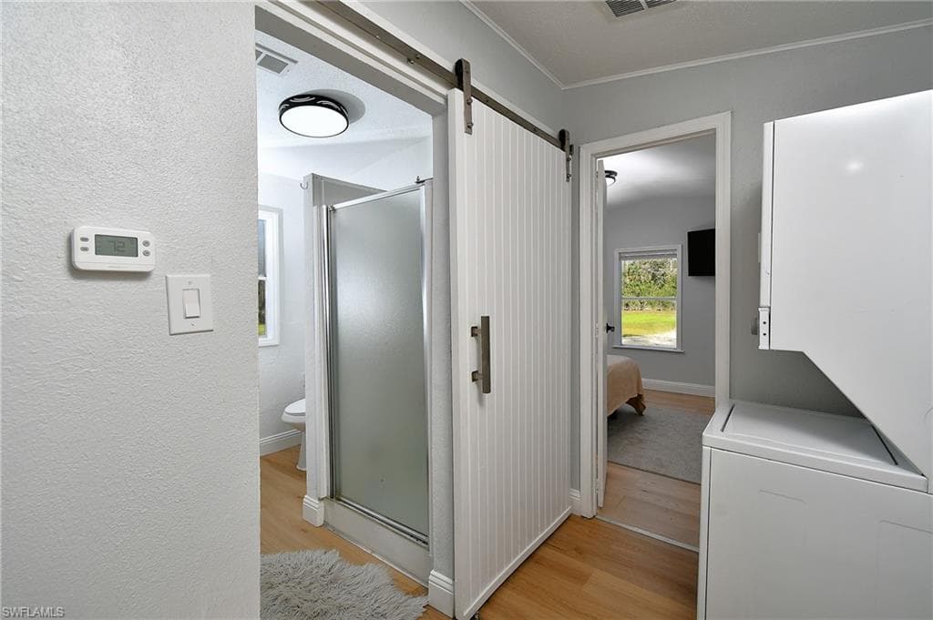 22950 Tinas LN-15