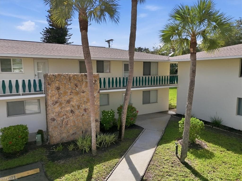 347 Joel BLVD 203-2