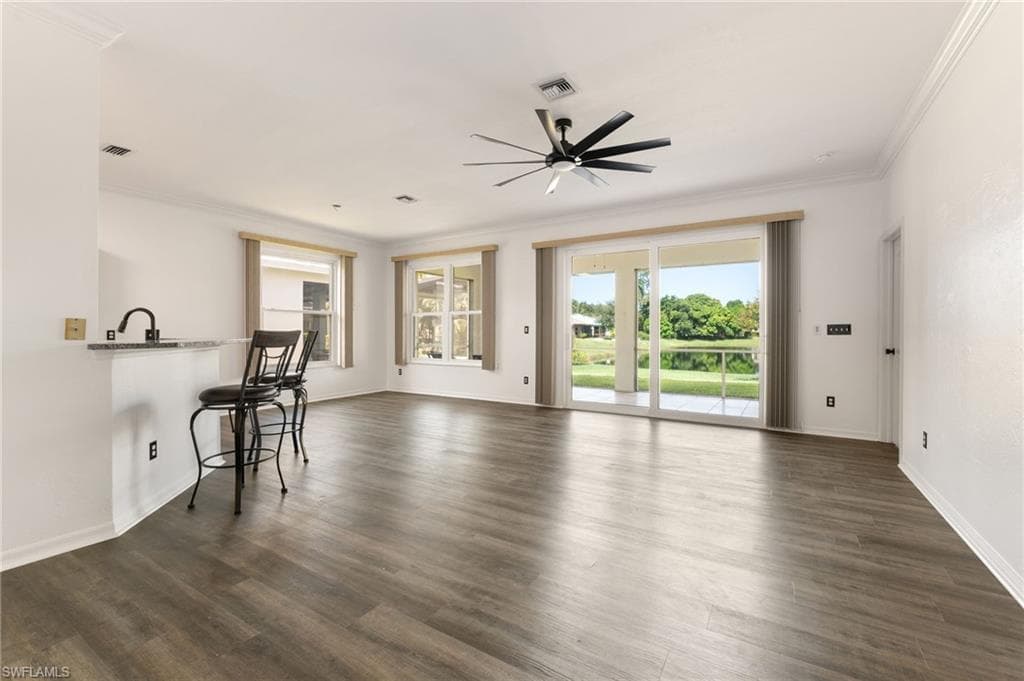 223 Stanhope CIR-3