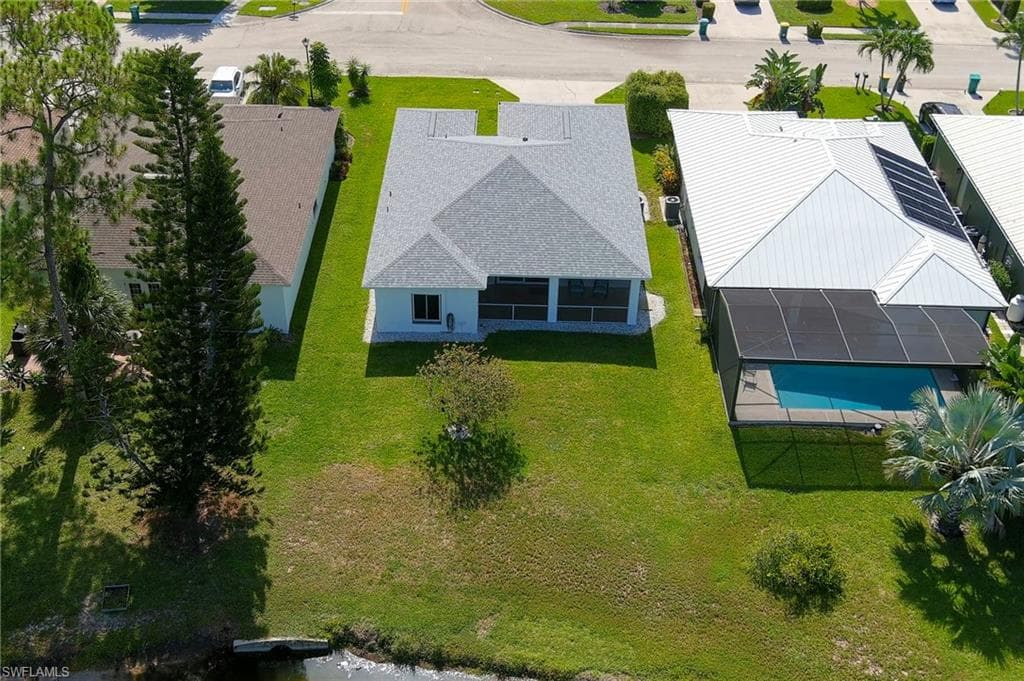 223 Stanhope CIR-36