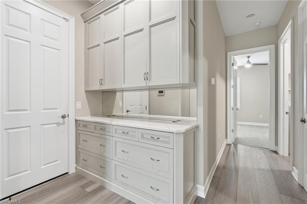10240 Avonleigh DR-34
