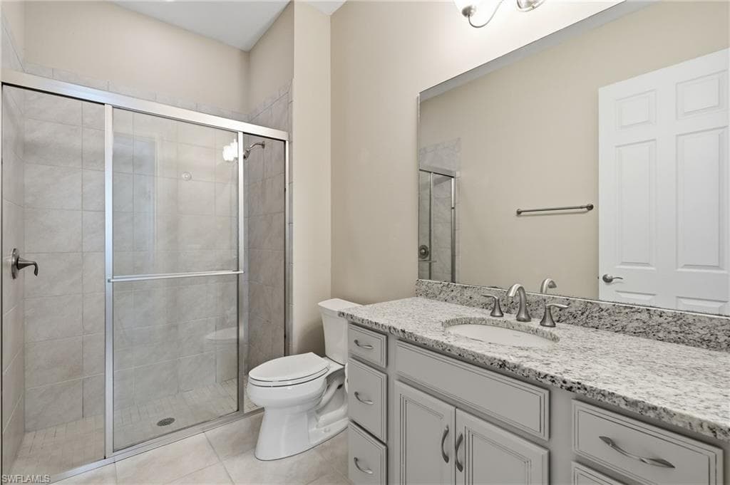 10240 Avonleigh DR-40