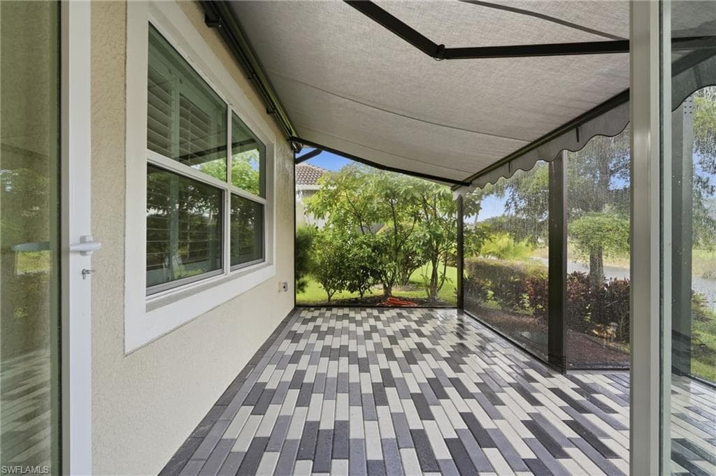 10240 Avonleigh DR-25