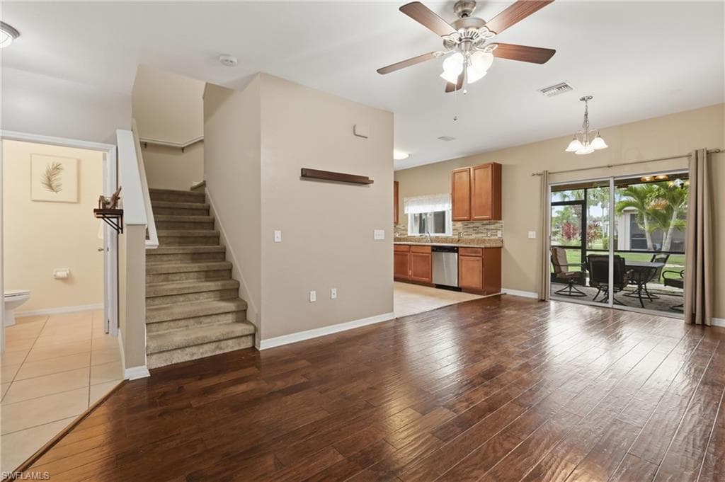 3818 Clearbrook LN-5