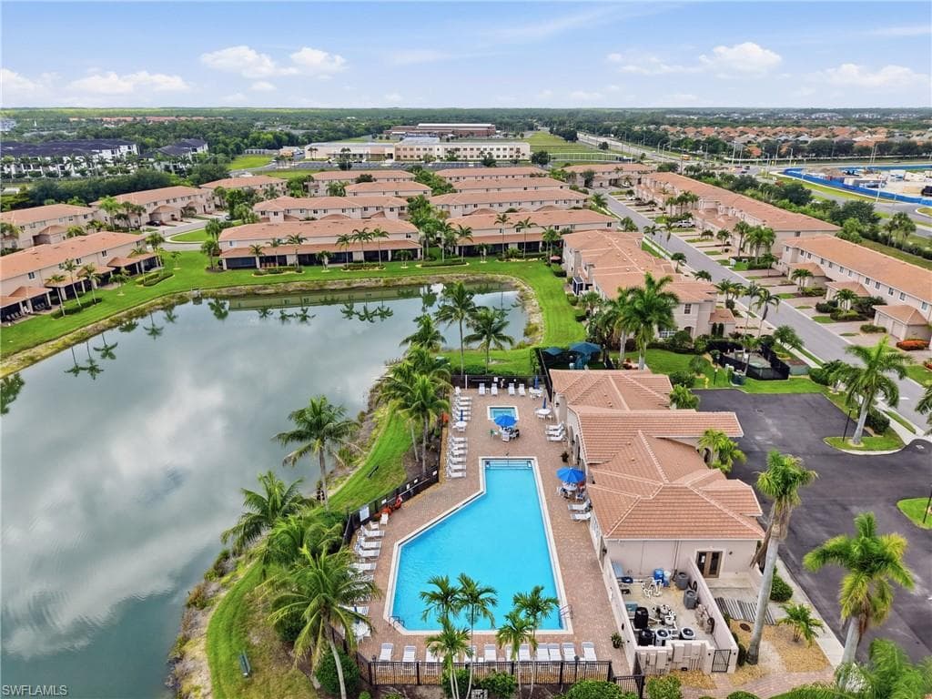 3818 Clearbrook LN-29