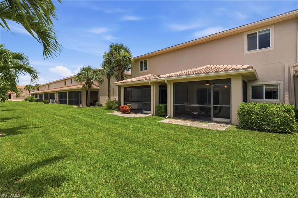 3818 Clearbrook LN-25