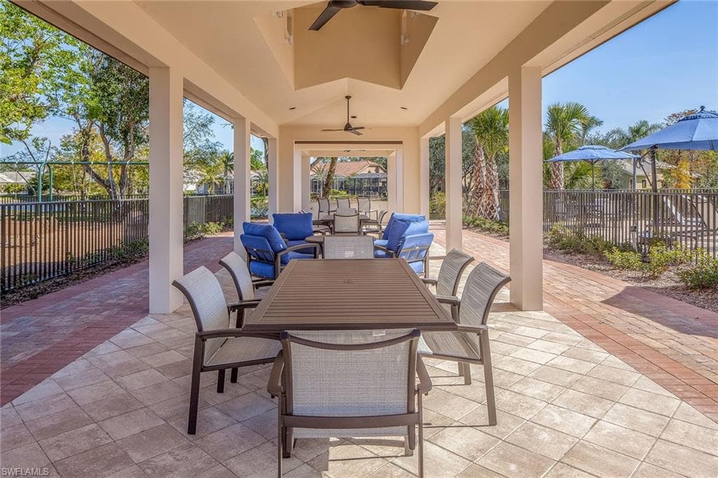 2036 Laguna WAY-47