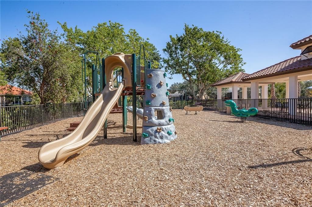 2036 Laguna WAY-48