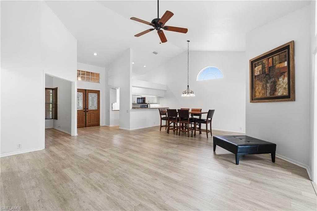 8185 Breton CIR-7