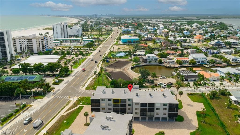 6645 Estero BLVD 305-36