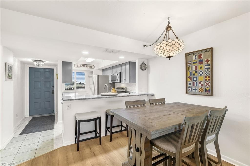 6645 Estero BLVD 305-8