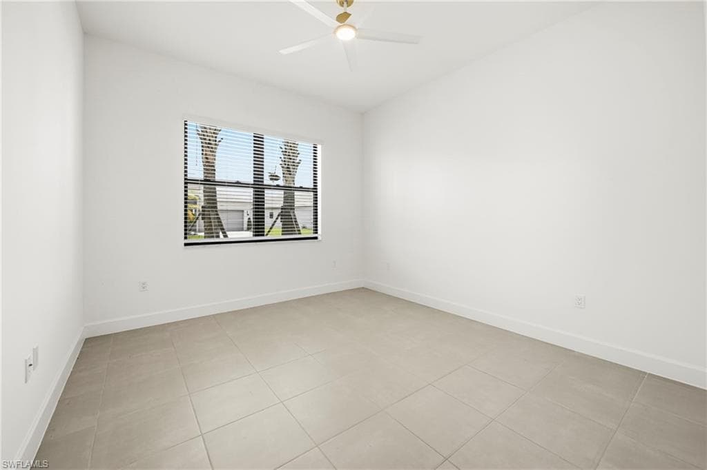 20521 Fair Oak LN-12