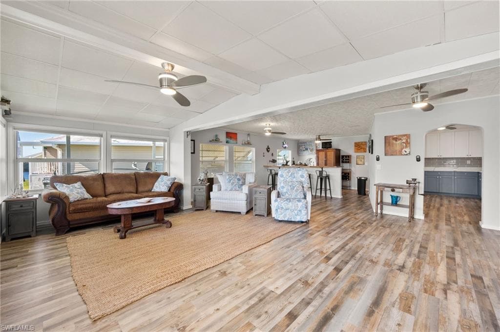 204 Sun CIR-6