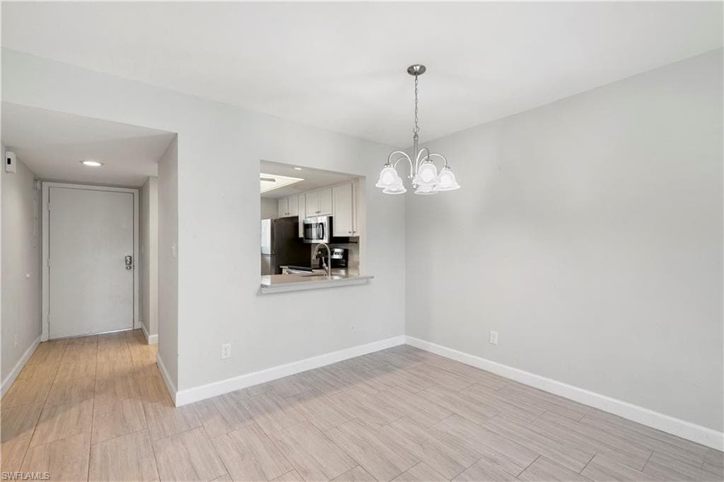 1008 Manatee RD G103-6