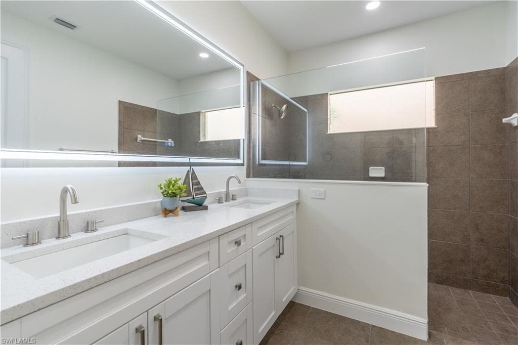 3549 Canopy CIR-25