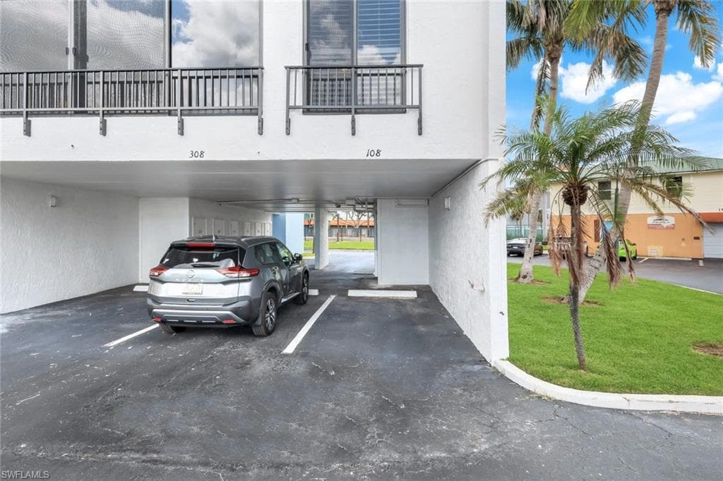 15010 Punta Rassa RD 108-21