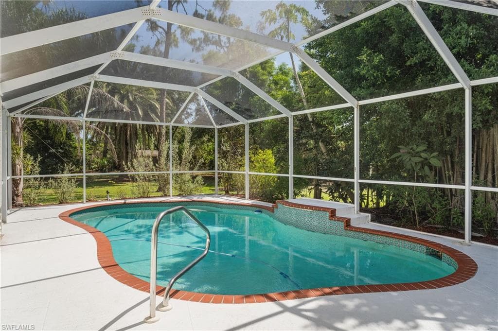 15180 Briar Ridge CIR-13