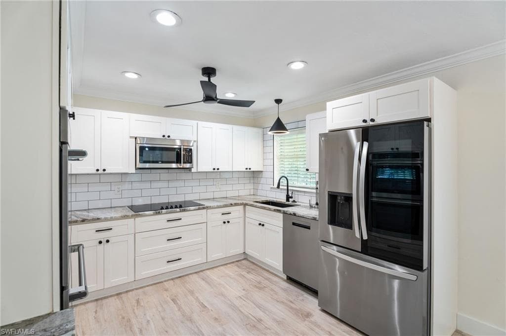 15180 Briar Ridge CIR-19