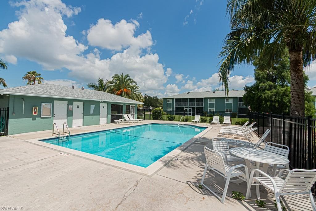 130 Cypress WAY E 1-47