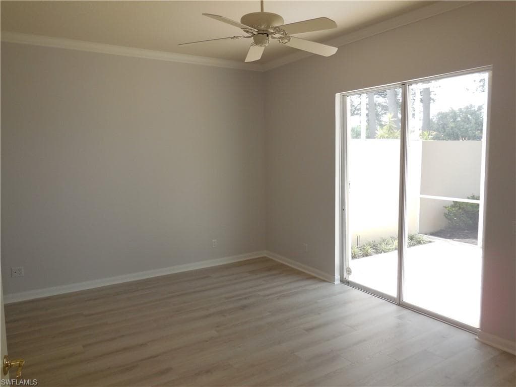 5299 Hawkesbury WAY-9