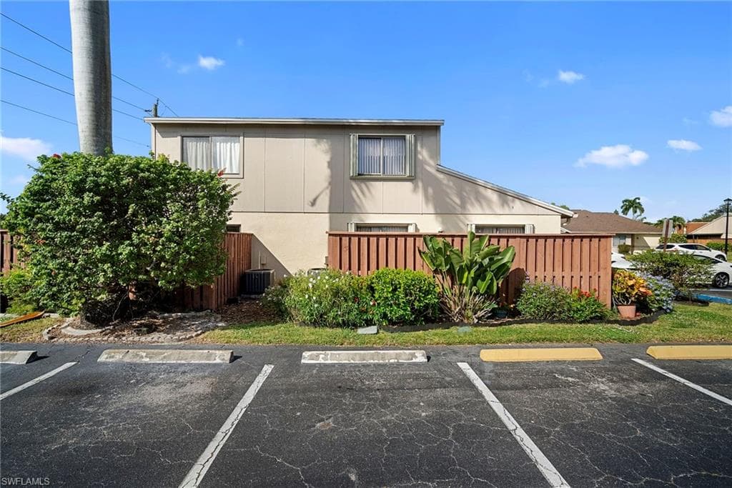5272 Cedarbend DR 1-19