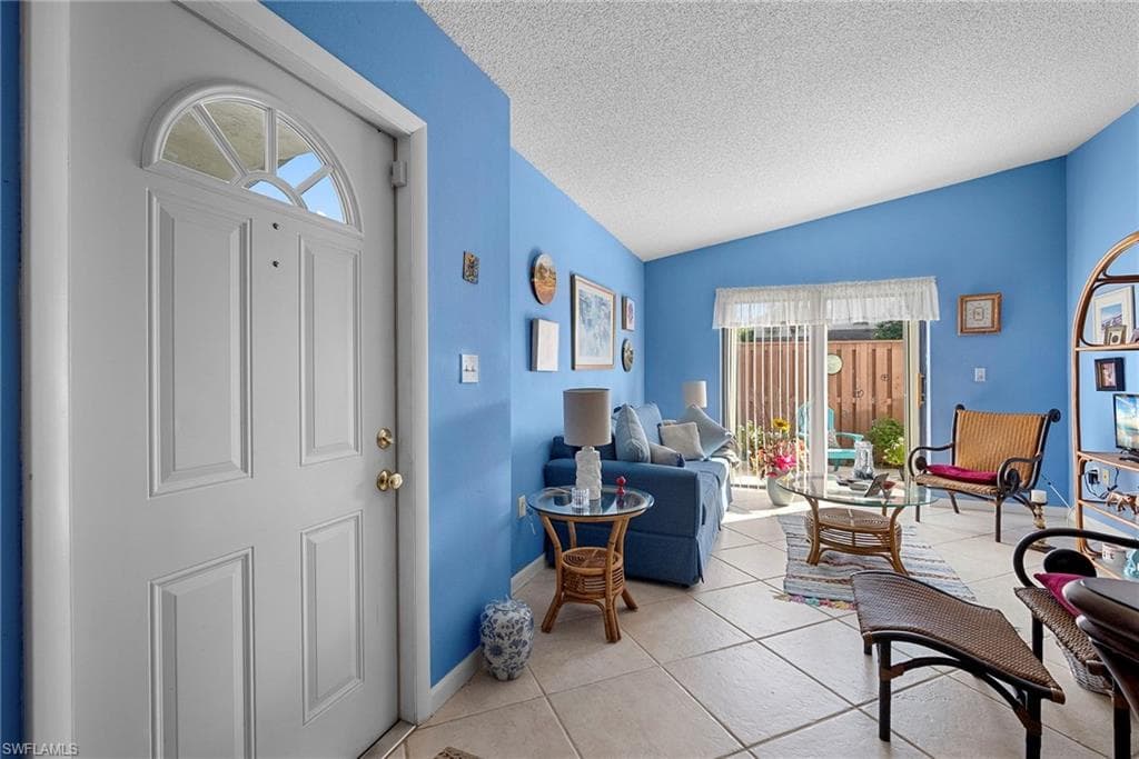 5272 Cedarbend DR 1-4