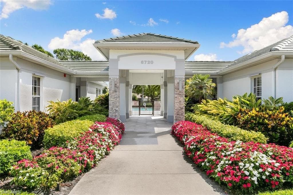 7128 Timberland CIR 201-22