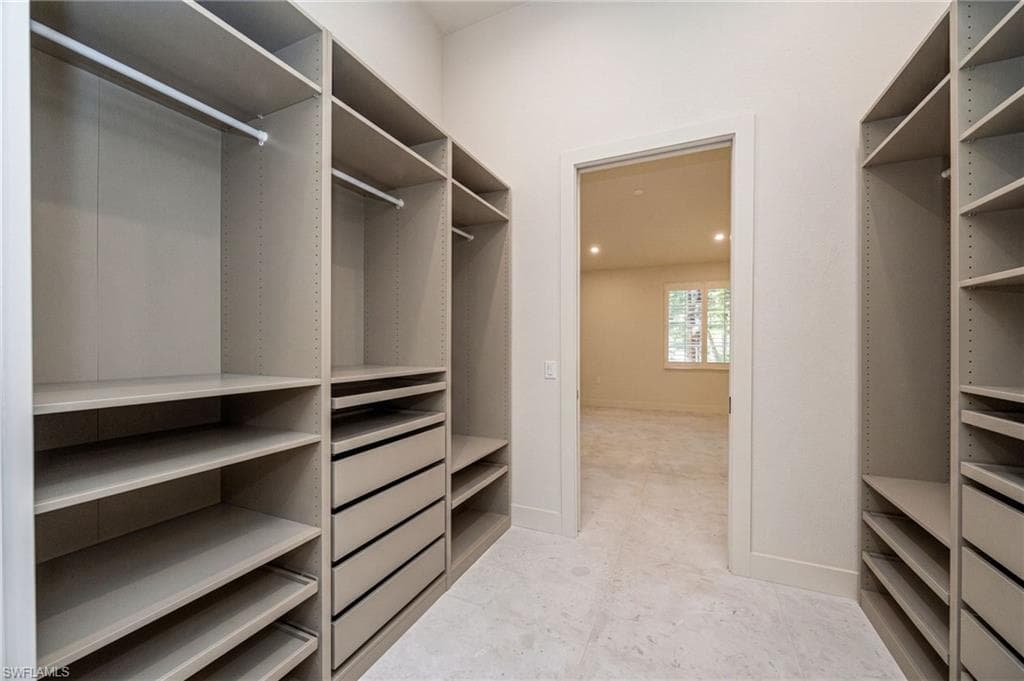 7128 Timberland CIR 201-15