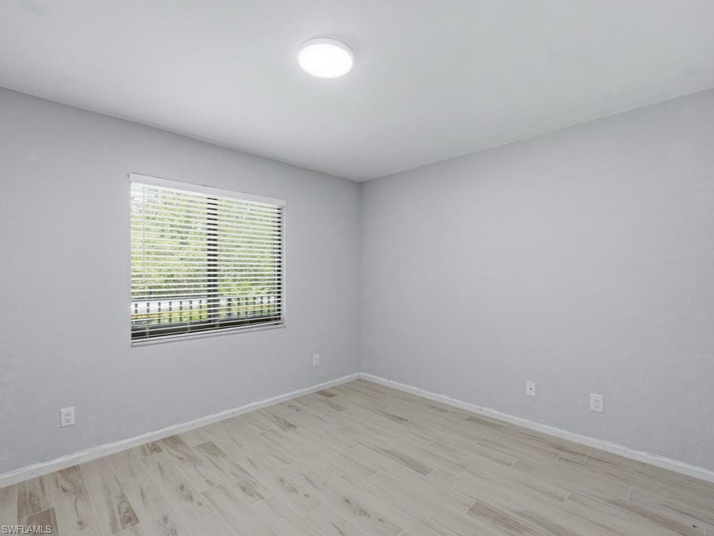 5784 Deauville CIR B204-5