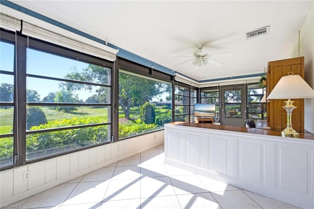 120 Fleur De Lis LN-22