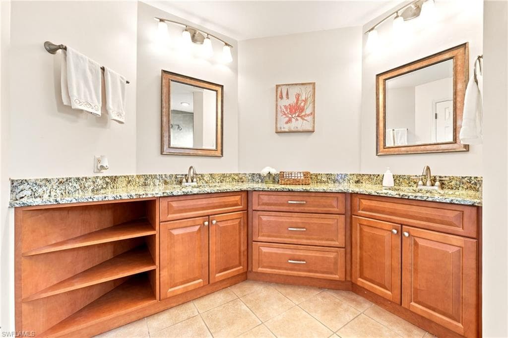 2671 Citrus Lake DR E306-22