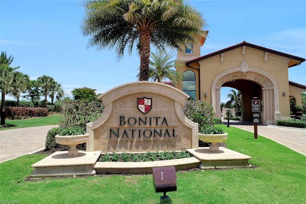 17951 Bonita National BLVD 422-28