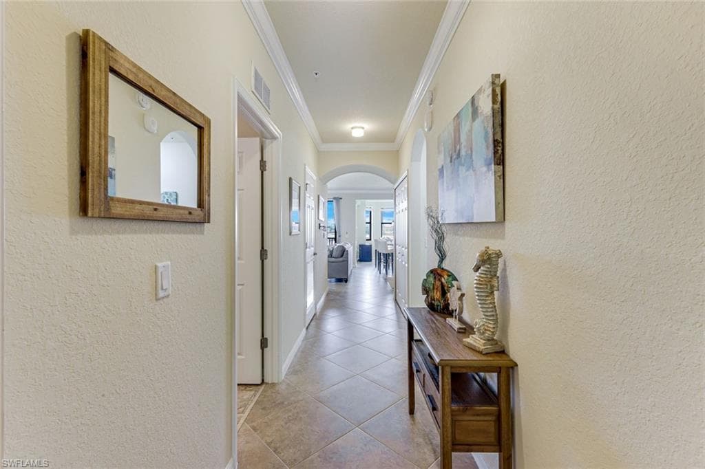 17951 Bonita National BLVD 422-5