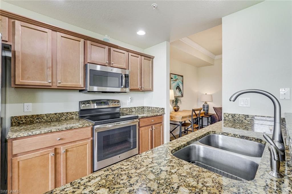 17951 Bonita National BLVD 422-15