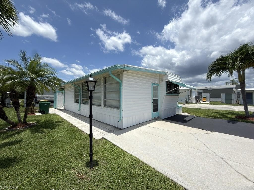 16 Jade DR-2