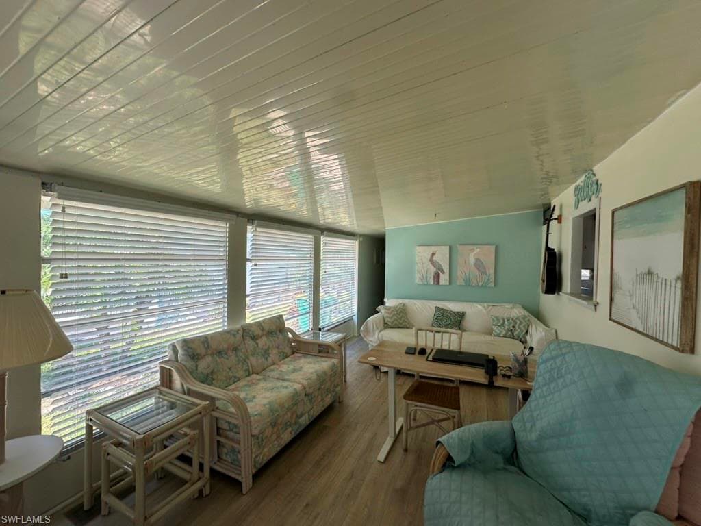 16 Jade DR-3