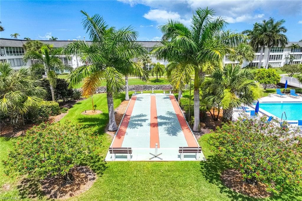 315 Saint Andrews BLVD D38-21