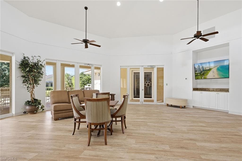 8380 Big Acorn CIR 1204-39