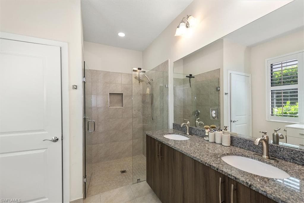 4881 Iron Horse WAY-20