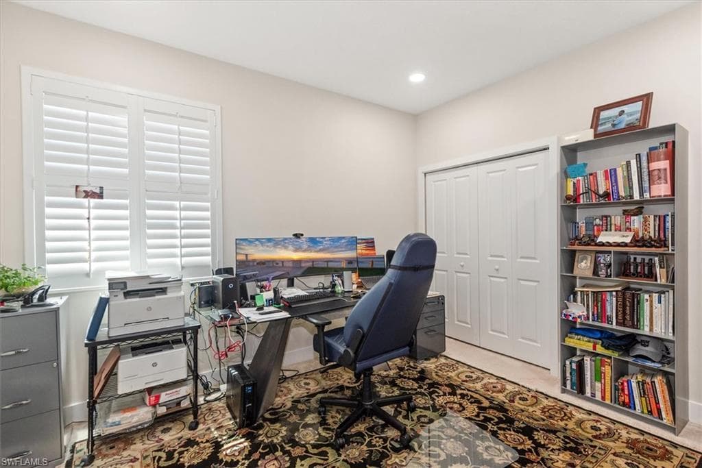 4881 Iron Horse WAY-24