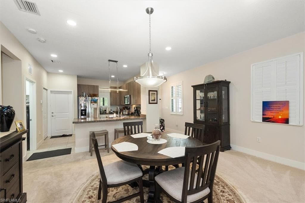 4881 Iron Horse WAY-14